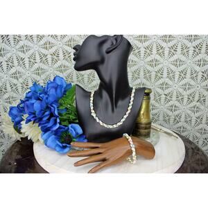 Vintage Taiwan 3 Strand Opalescent Gold Tone Necklace and Bracelet Set